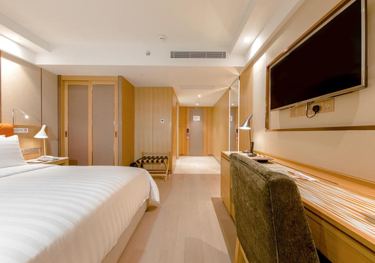 Royal Dragon Hotel Макао Екстериор снимка